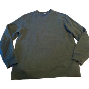G.H. Bass & Co Large Green Crew Neck Sweater